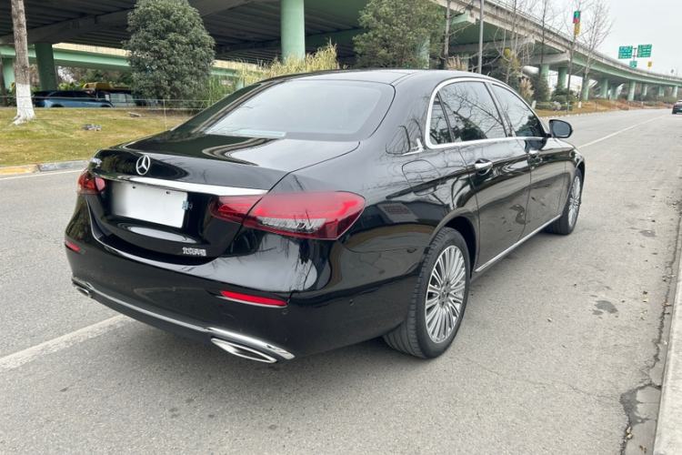 Used Mercedes-Benz E-Class 2023 Updated E 300 L Fashion Edition Exterior 6