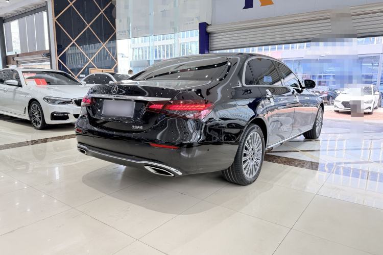 Used Mercedes-Benz E-Class 2023 Updated E 300 L Fashion Edition Exterior 6