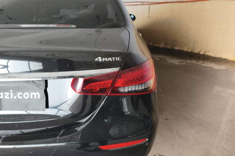 Used Mercedes-Benz E-Class 2023 E 260 L 4MATIC Exterior 6
