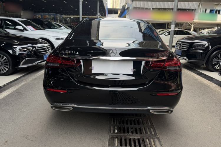 Used Mercedes-Benz E-Class 2023 Updated E 300 L Fashion Edition Exterior 6