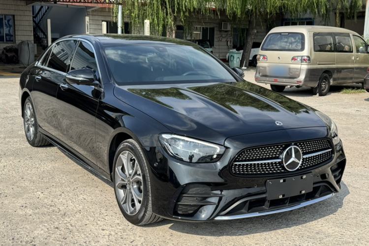 Used Mercedes-Benz E-Class 2023 E 300 L Sporty and Stylish Model Exterior 6