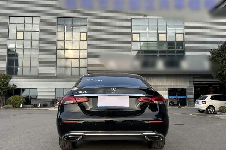 Used Mercedes-Benz E-Class 2023 E 300 L Stylish Model Exterior 6