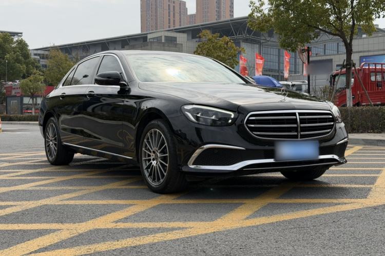 Used Mercedes-Benz E-Class 2023 Facelift E 260 L Exterior 7