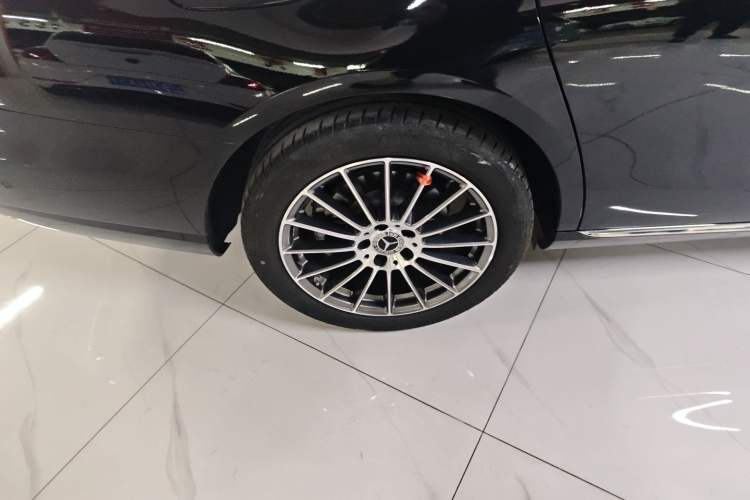 Used Mercedes-Benz E-Class 2023 E 260 L Exterior 8