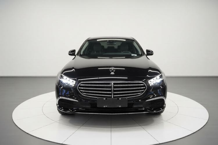 Used Mercedes-Benz E-Class 2023 Updated E 300 L Fashion Edition Front