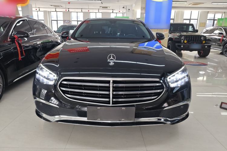 Used Mercedes-Benz E-Class 2023 Facelift E 260 L Front