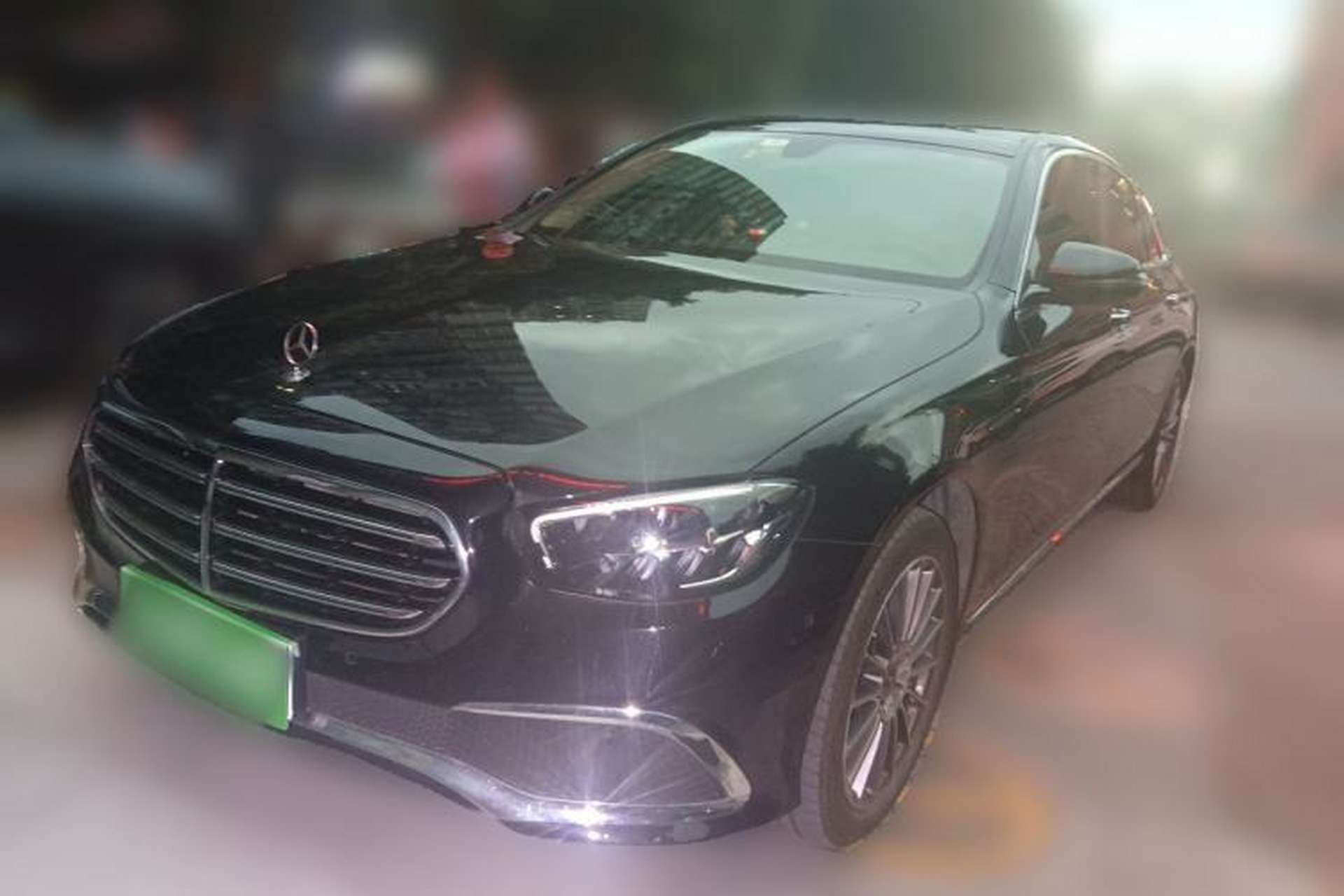 Used Mercedes-Benz E-Class 2023 E 260 L Front Left 45 Deg