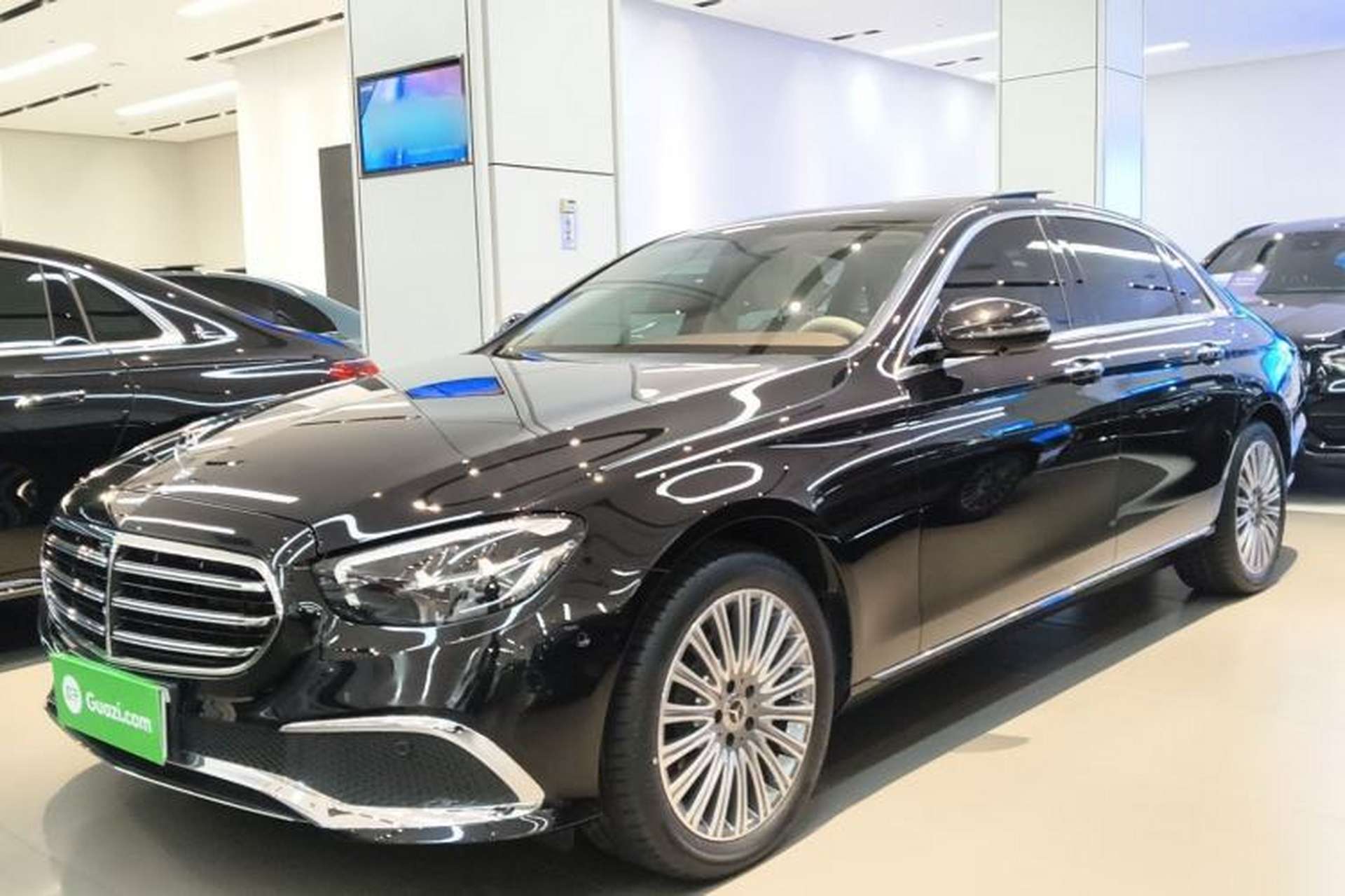 Used Mercedes-Benz E-Class 2023 Updated E 300 L Fashion Edition Front Left 45 Deg
