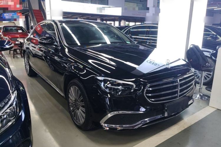 Used Mercedes-Benz E-Class 2023 E 300 L Luxury Model Front Right 45 Deg