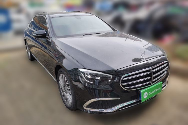 Used Mercedes-Benz E-Class 2023 Updated E 300 L Fashion Edition Front Right 45 Deg