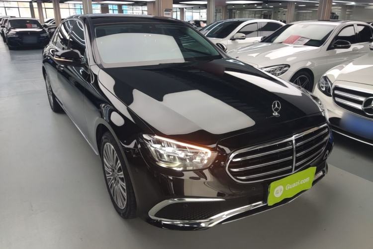 Used Mercedes-Benz E-Class 2023 Updated E 300 L Luxury Edition Front Right 45 Deg