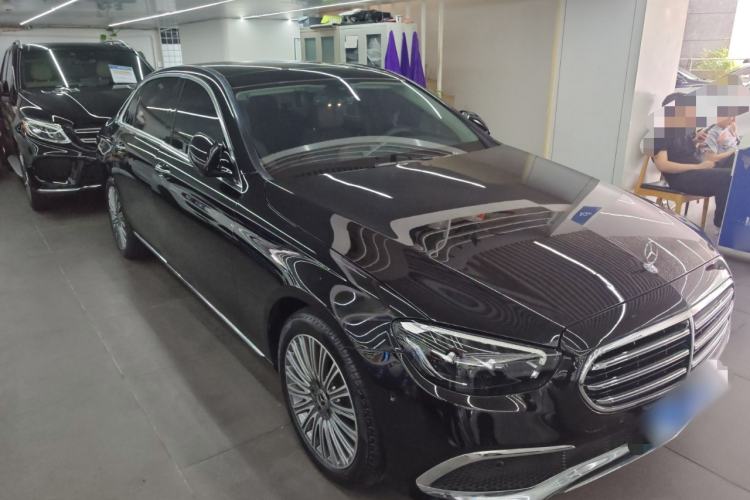 Used Mercedes-Benz E-Class 2023 Updated E 300 L Luxury Edition Front Right 45 Deg