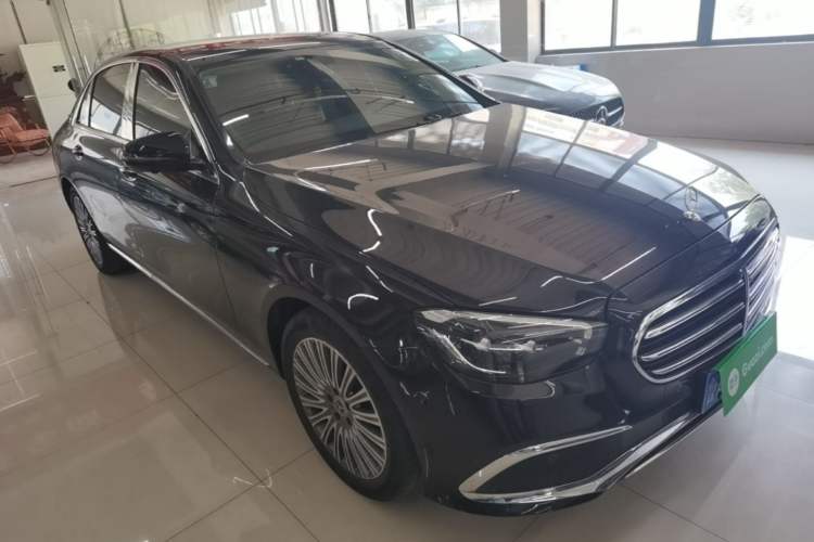 Used Mercedes-Benz E-Class 2023 Updated E 300 L Fashion Edition Front Right 45 Deg