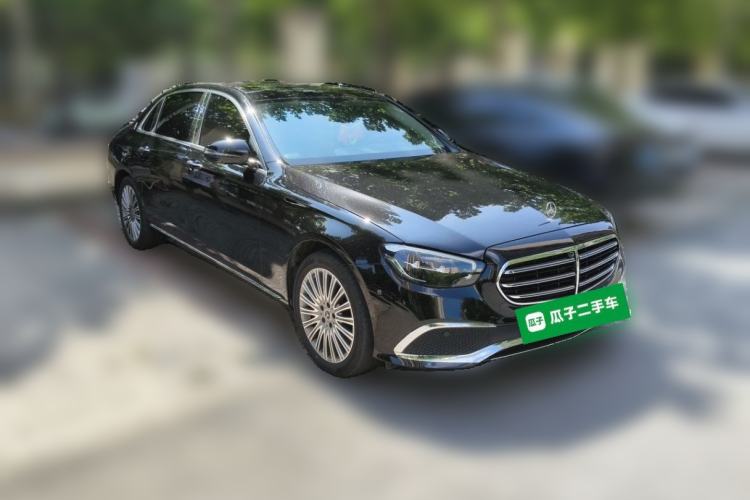 Used Mercedes-Benz E-Class 2023 Updated E 300 L Fashion Edition Front Right 45 Deg