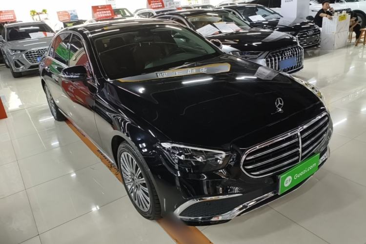 Used Mercedes-Benz E-Class 2023 Updated E 300 L Luxury Edition Front Right 45 Deg