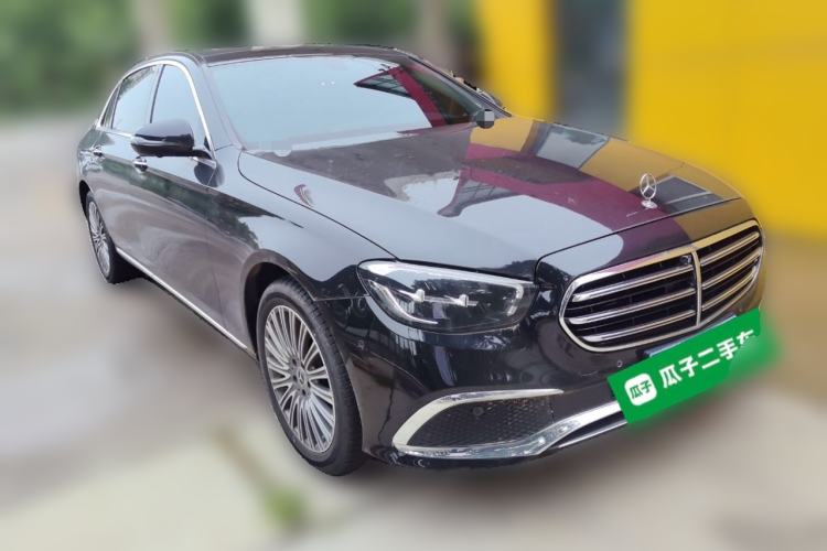 Used Mercedes-Benz E-Class 2023 Updated E 300 L Fashion Edition Front Right 45 Deg