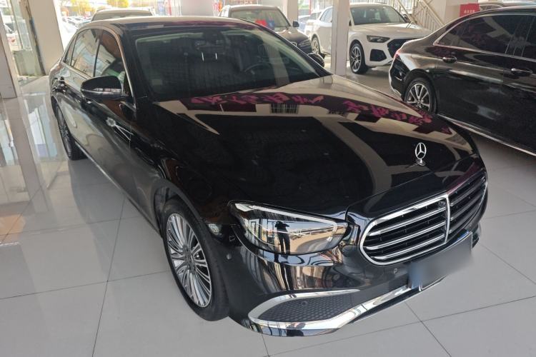 Used Mercedes-Benz E-Class 2023 Updated E 300 L Luxury Edition Front Right 45 Deg