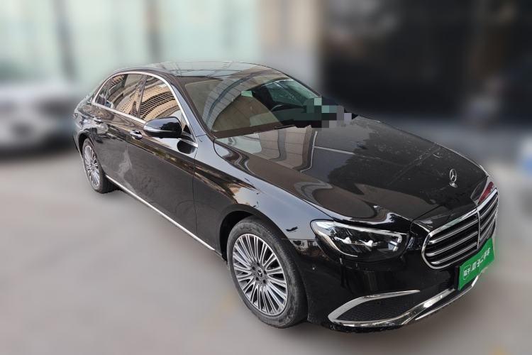 Used Mercedes-Benz E-Class 2023 Updated E 300 L Luxury Edition Front Right 45 Deg
