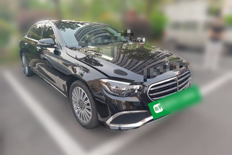 Used Mercedes-Benz E-Class 2023 Updated E 300 L Luxury Edition Front Right 45 Deg