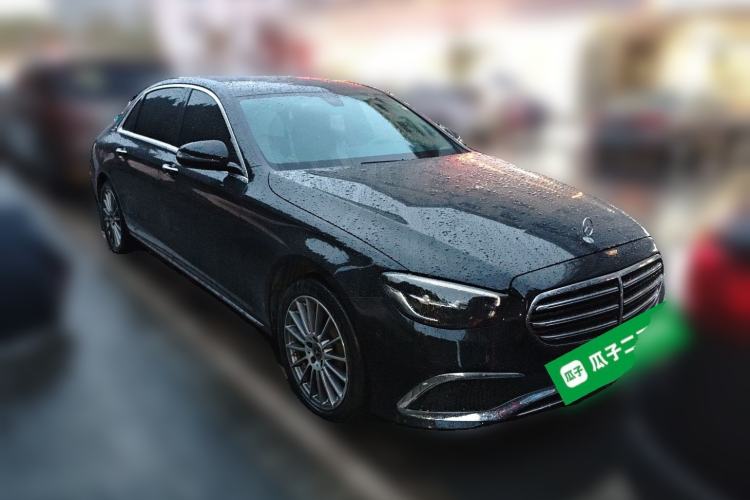 Used Mercedes-Benz E-Class 2023 Facelift E 260 L Front Right 45 Deg