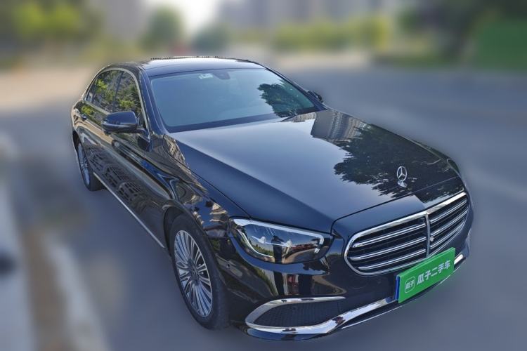 Used Mercedes-Benz E-Class 2023 Updated E 300 L Fashion Edition Front Right 45 Deg