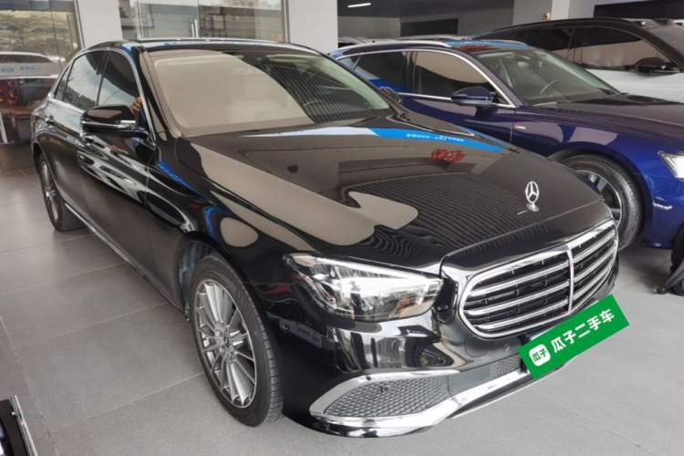 Used Mercedes-Benz E-Class 2023 Facelift E 260 L Front Right 45 Deg
