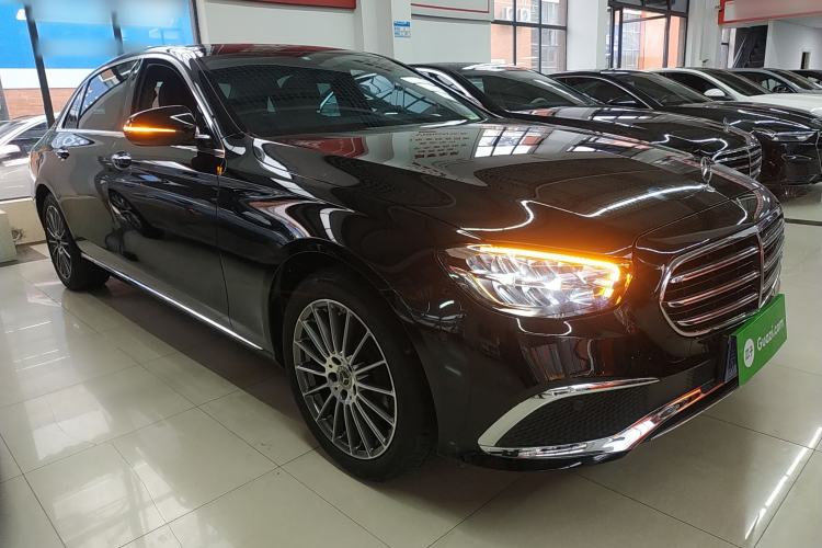 Used Mercedes-Benz E-Class 2023 E 260 L Front Right 45 Deg