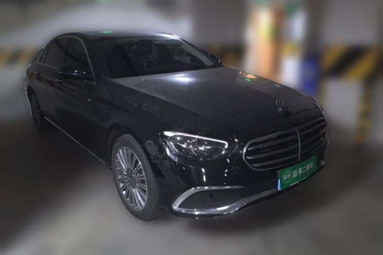 Used Mercedes-Benz E-Class 2023 Updated E 300 L Luxury Edition Front Right 45 Deg