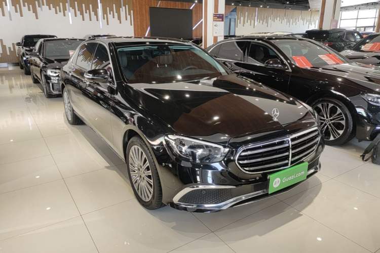 Used Mercedes-Benz E-Class 2023 Updated E 300 L Fashion Edition Front Right 45 Deg
