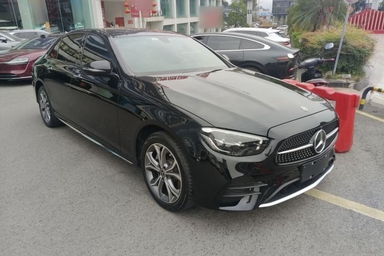 Used Mercedes-Benz E-Class 2023 E 300 L Sporty and Stylish Model Front Right 45 Deg