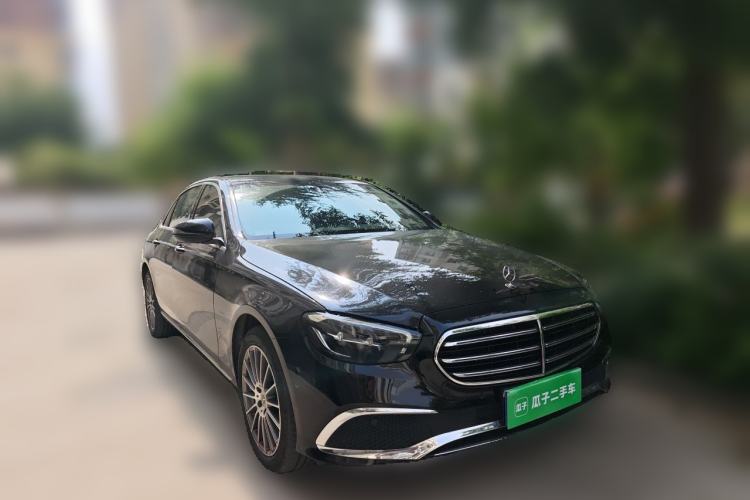 Used Mercedes-Benz E-Class 2023 Facelift E 260 L Front Right 45 Deg