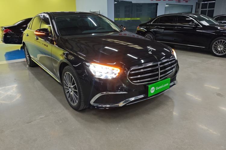 Used Mercedes-Benz E-Class 2023 Facelift E 260 L Front Right 45 Deg