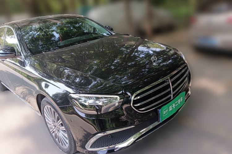 Used Mercedes-Benz E-Class 2023 E 300 L Luxury Model Front Right 45 Deg