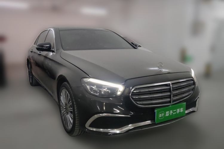 Used Mercedes-Benz E-Class 2023 Updated E 300 L Fashion Edition Front Right 45 Deg