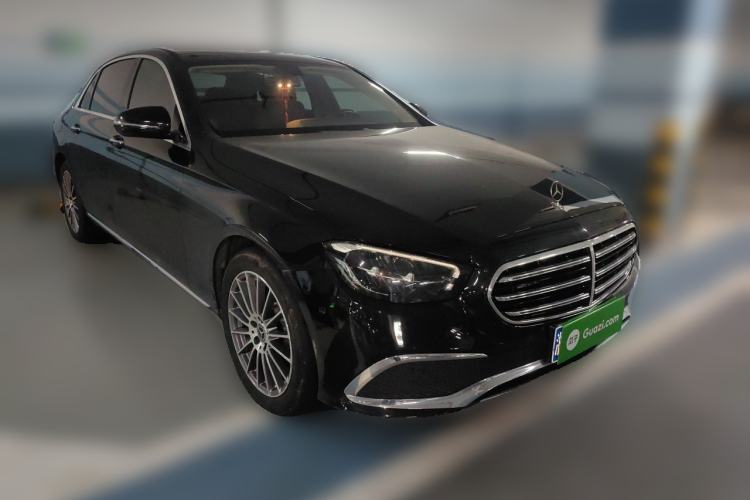 Used Mercedes-Benz E-Class 2023 E 260 L Front Right 45 Deg