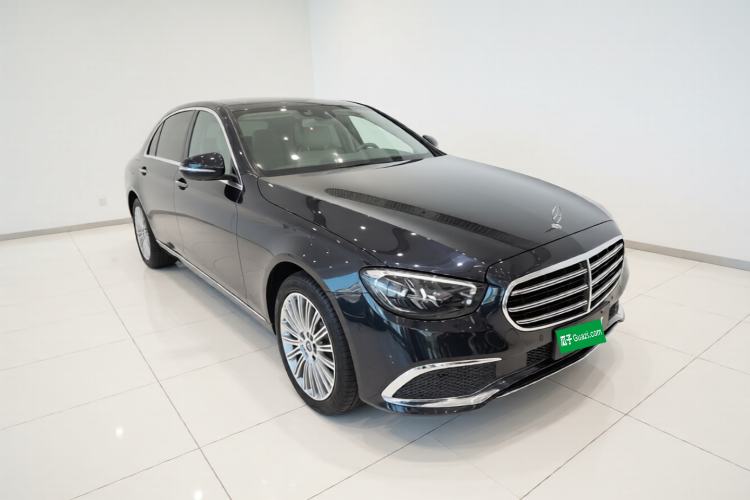 Used Mercedes-Benz E-Class 2023 Updated E 300 L Fashion Edition Front Right 45 Deg