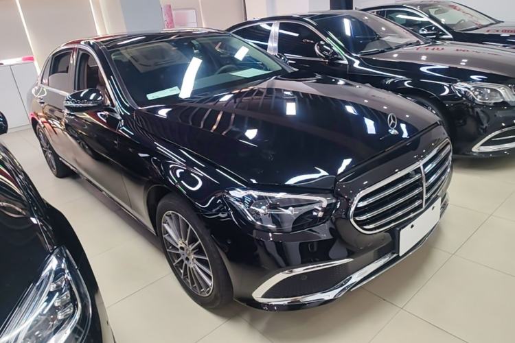Used Mercedes-Benz E-Class 2023 E 260 L 4MATIC Front Right 45 Deg