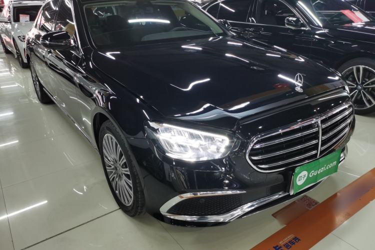 Used Mercedes-Benz E-Class 2023 Updated E 300 L Luxury Edition Front Right 45 Deg