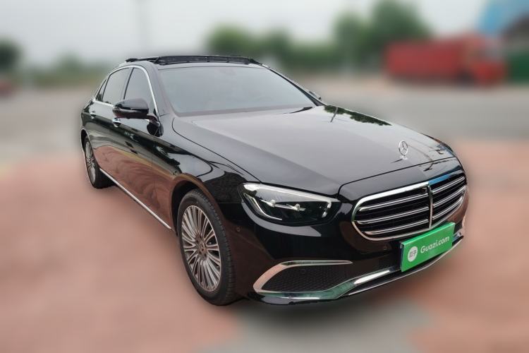 Used Mercedes-Benz E-Class 2023 Updated E 300 L Fashion Edition Front Right 45 Deg
