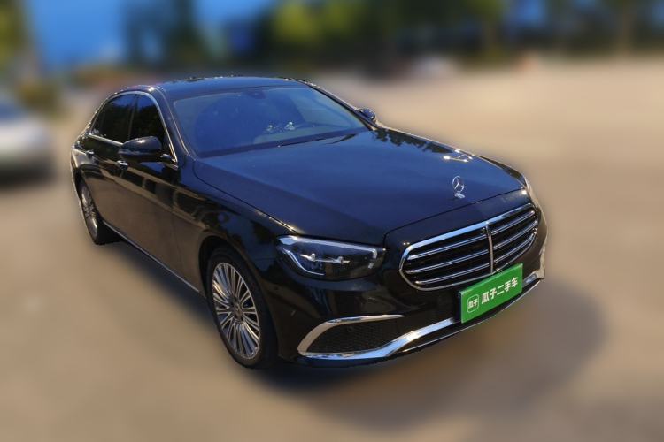 Used Mercedes-Benz E-Class 2023 Updated E 300 L Luxury Edition Front Right 45 Deg