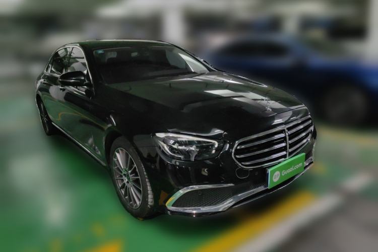 Used Mercedes-Benz E-Class 2023 E 260 L Front Right 45 Deg