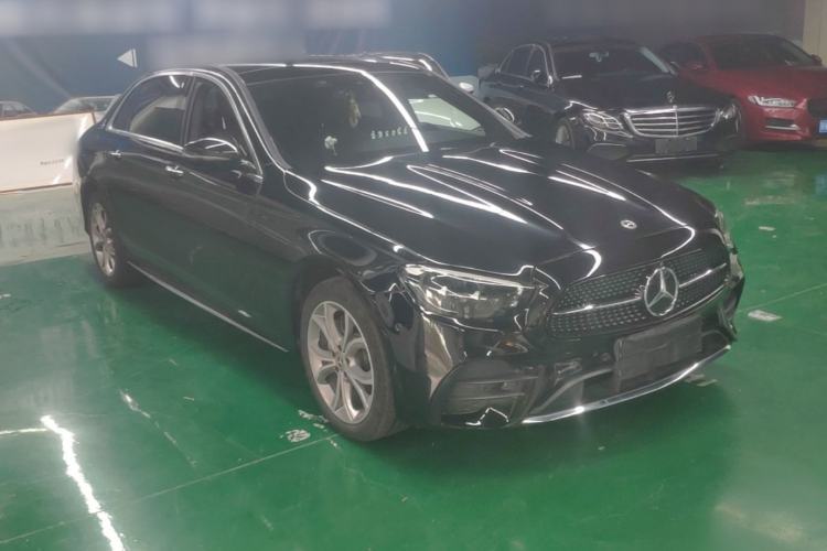 Used Mercedes-Benz E-Class 2023 Restyled E 300 L Sport Luxury Edition Front Right 45 Deg