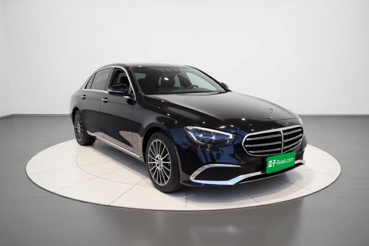 Used Mercedes-Benz E-Class 2023 Facelift E 260 L Front Right 45 Deg