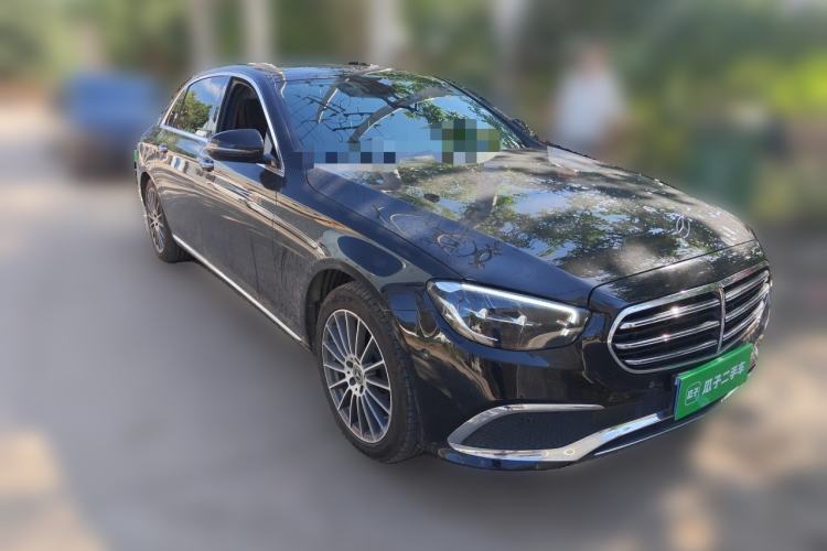 Used Mercedes-Benz E-Class 2023 Facelift E 260 L Front Right 45 Deg