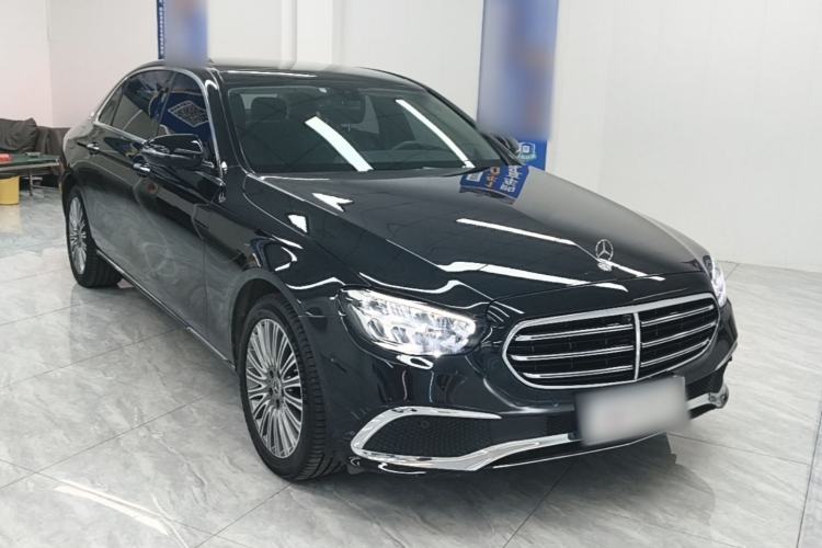 Used Mercedes-Benz E-Class 2023 Updated E 300 L Fashion Edition Front Right 45 Deg