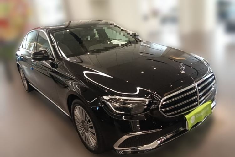 Used Mercedes-Benz E-Class 2023 Updated E 300 L Fashion Edition Front Right 45 Deg