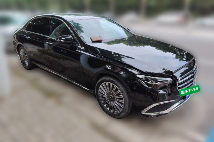 Used Mercedes-Benz E-Class 2023 E 260 L Front Right 45 Deg