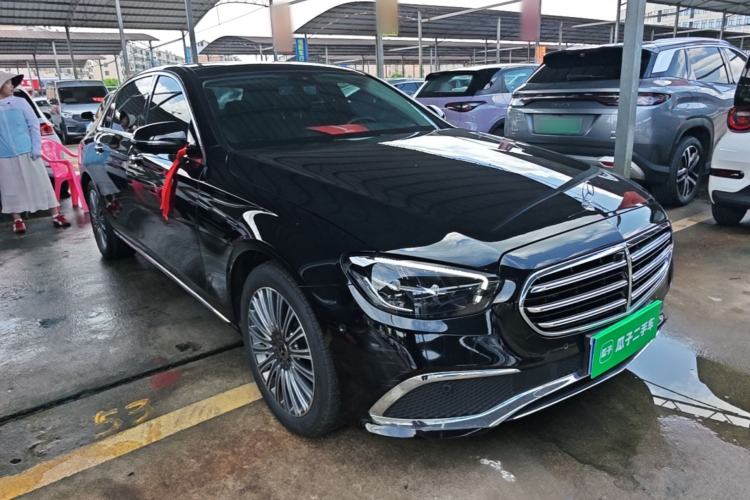 Used Mercedes-Benz E-Class 2023 Updated E 300 L Luxury Edition Front Right 45 Deg