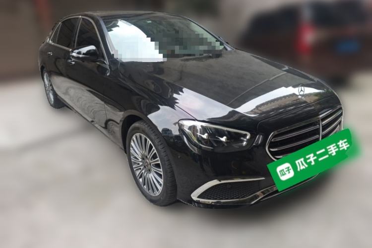 Used Mercedes-Benz E-Class 2023 Updated E 300 L Luxury Edition Front Right 45 Deg