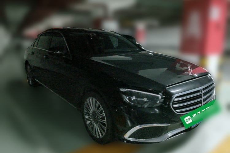 Used Mercedes-Benz E-Class 2023 Updated E 300 L Luxury Edition Front Right 45 Deg